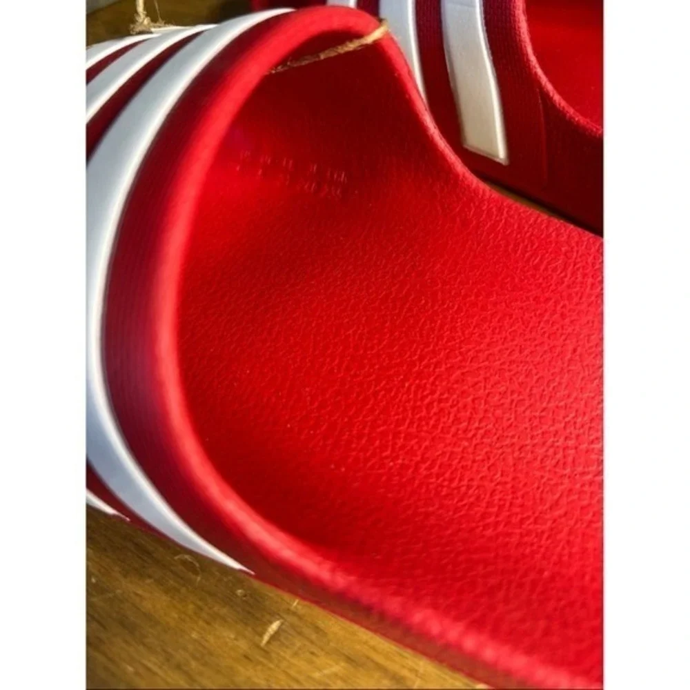 Adidas Youth SZ‎ 5 Adilette Shower Slides Vivid Red White Cloudfoam Slip On NEW
